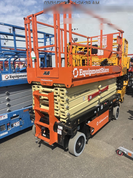2023 JLG R4045
