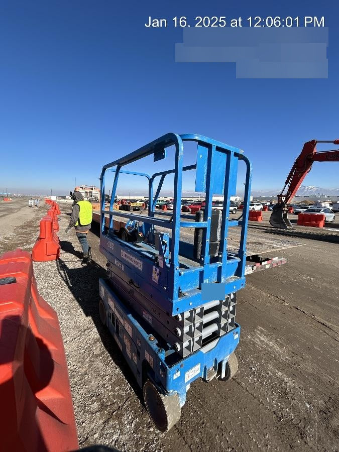 2020 Genie GS-1930 Fixed rails with chain entry gate - Pre A92.20