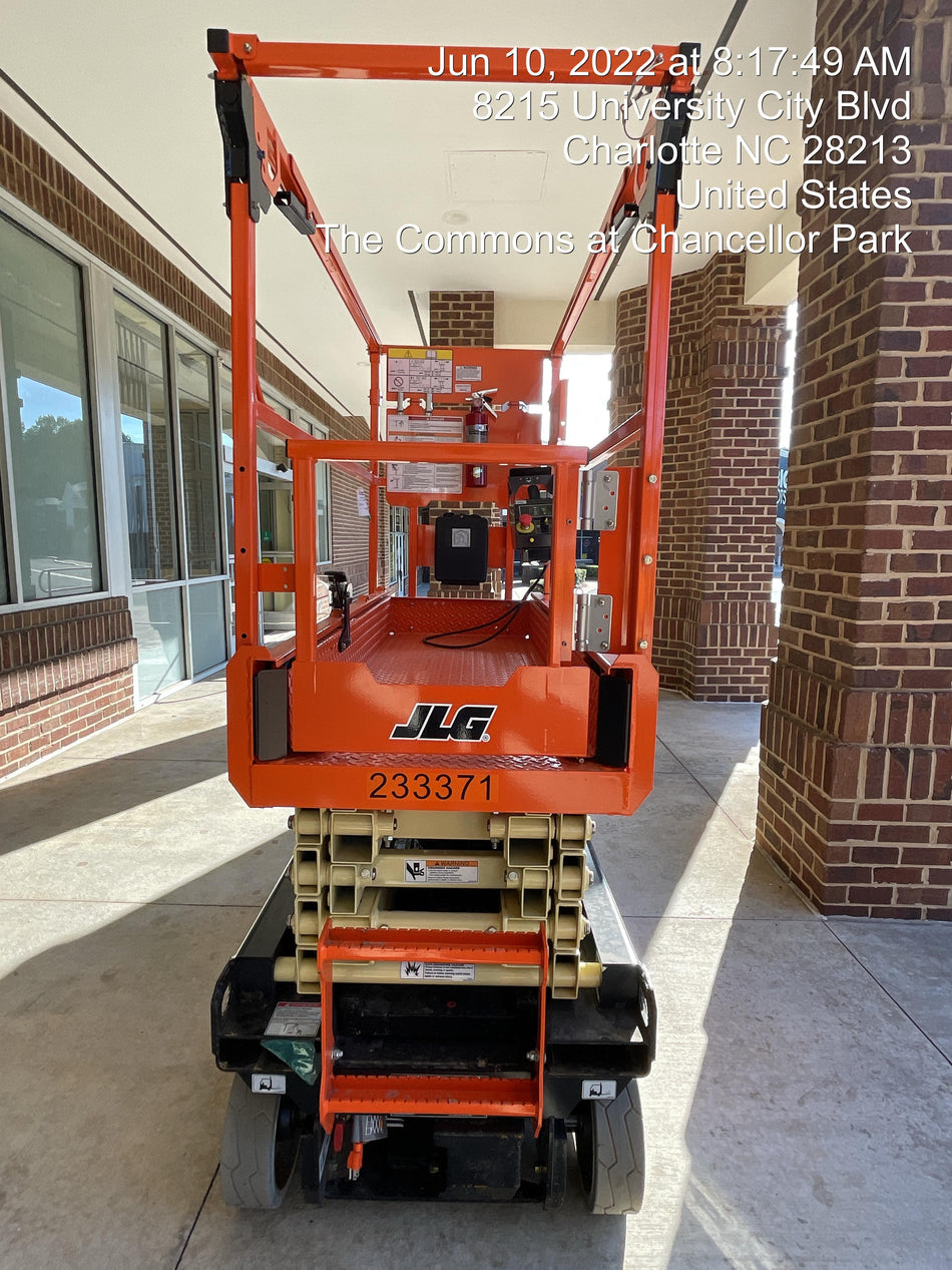 2022 JLG ES1932