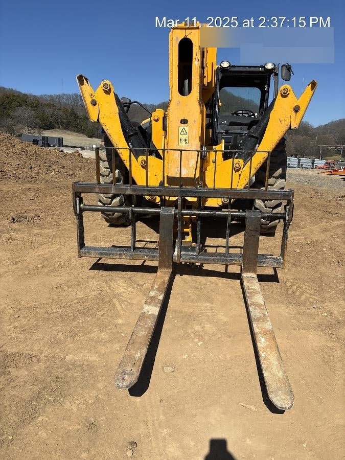 2020 JCB 510-56