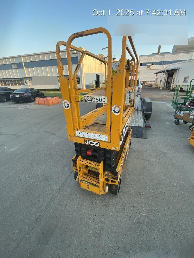2023 JCB S1930E