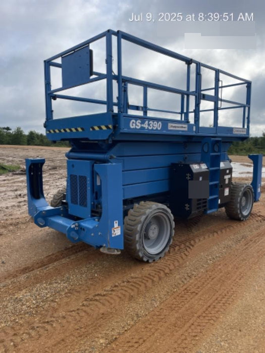 2020 GENIE GS-4390 RT