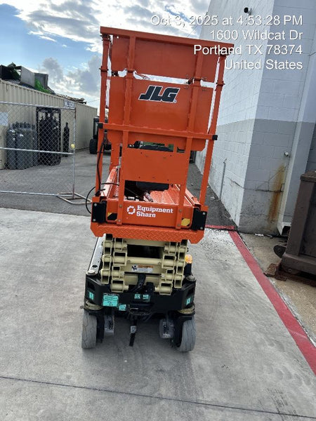 2025 JLG ES1932