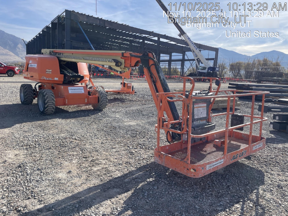 2020 JLG 660SJ