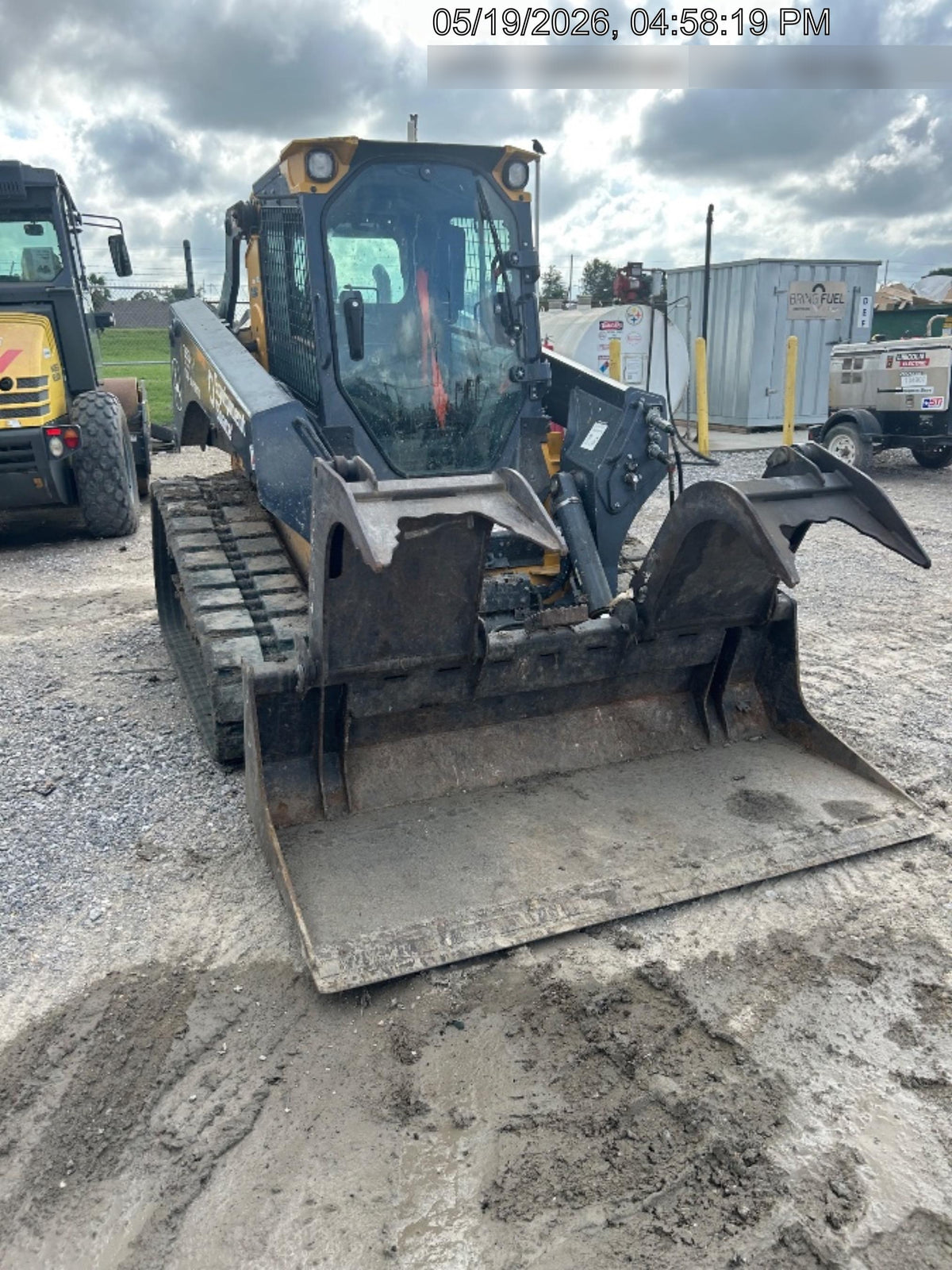 2020 PALADIN 76" Scrap Grapple Bucket - Paladin