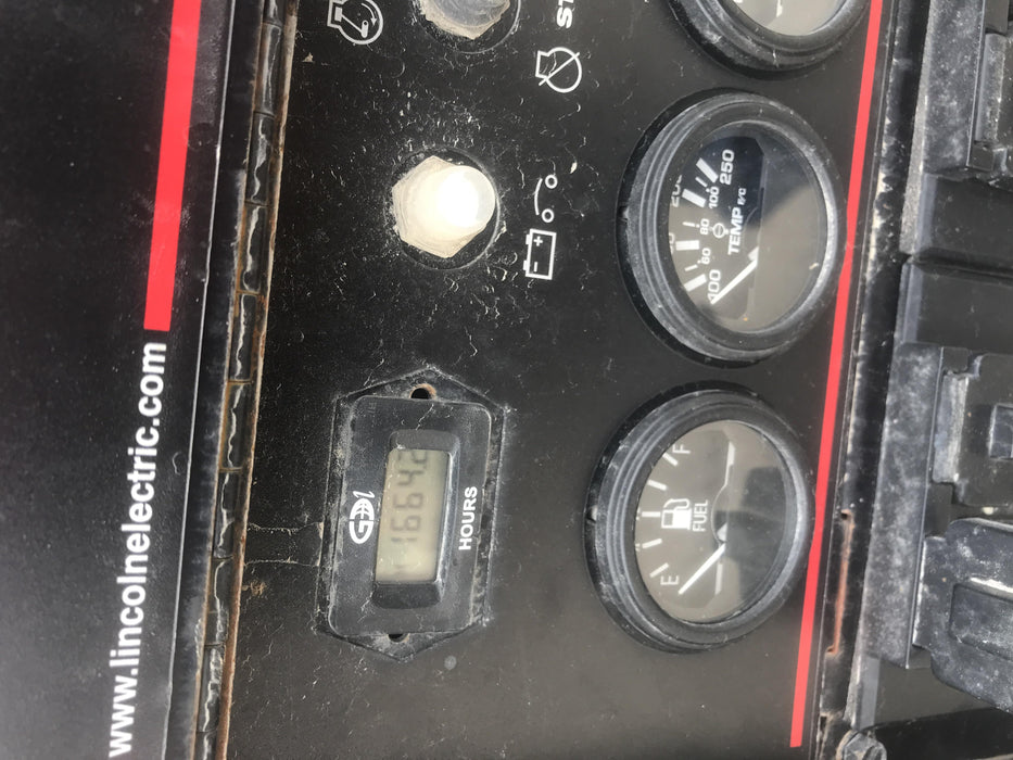 2019 Lincoln Electric Vantage 322 Welder Ready-Pak 3, Two wheel trailer, Fender and Light kit, Cable Rack