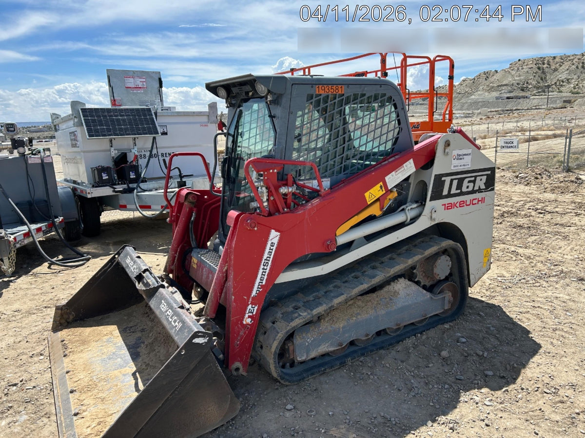 2021 TAKEUCHI TL6CR