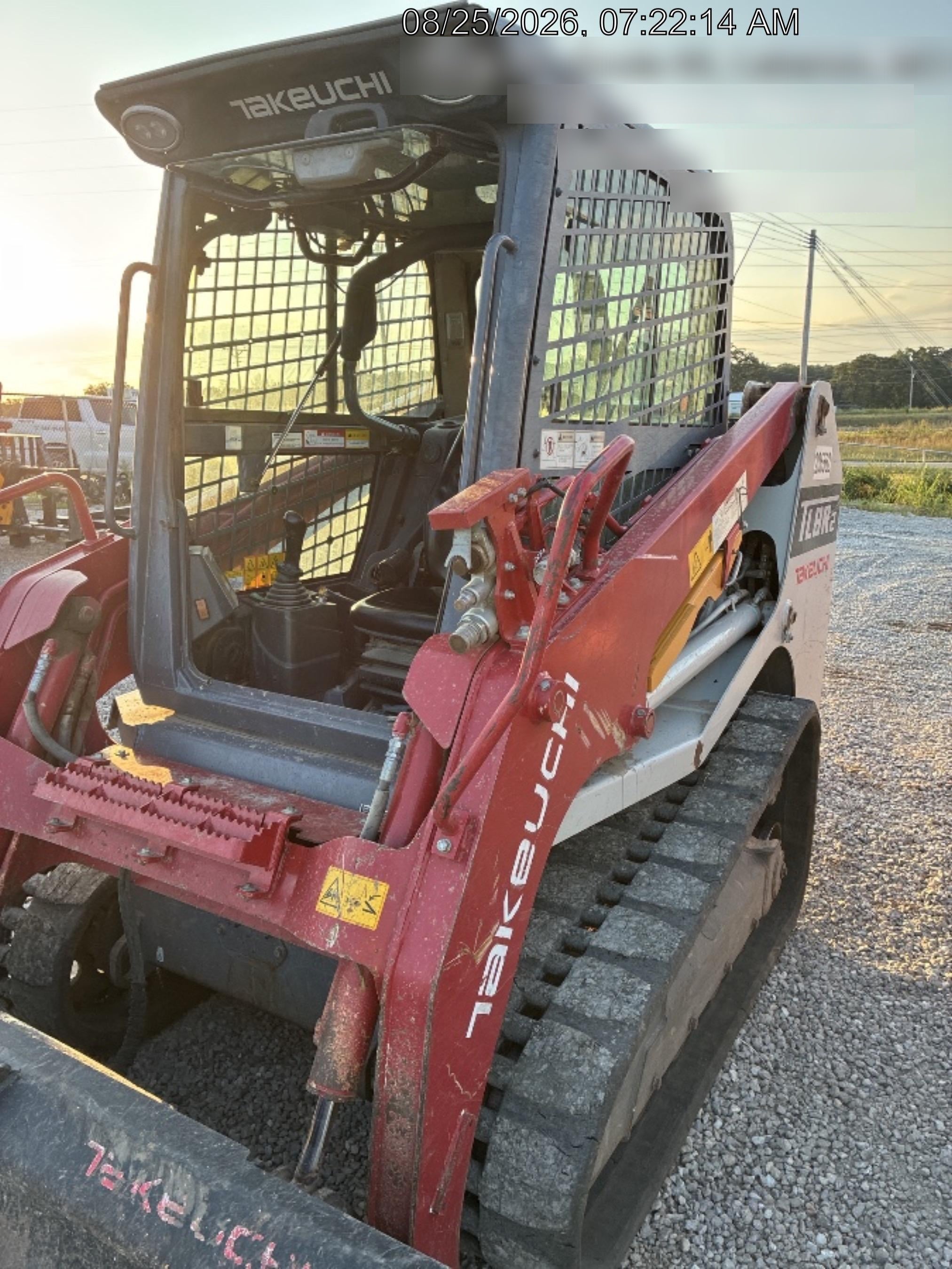 2022 TAKEUCHI TL8R2-CR
