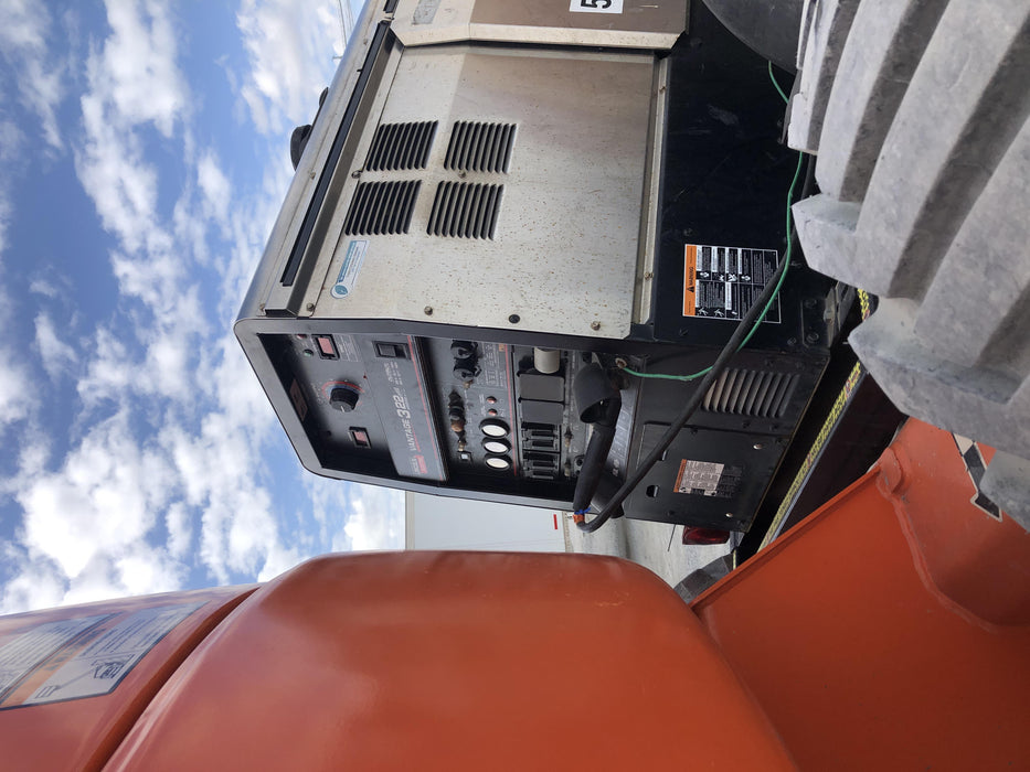 2019 Lincoln Electric Vantage 322 Welder Ready-Pak 3, Two wheel trailer, Fender and Light kit, Cable Rack