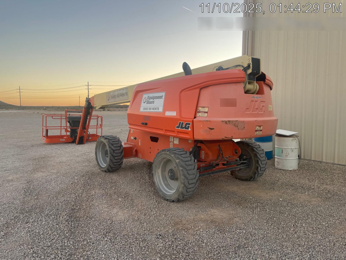 2019 JLG 660SJ
