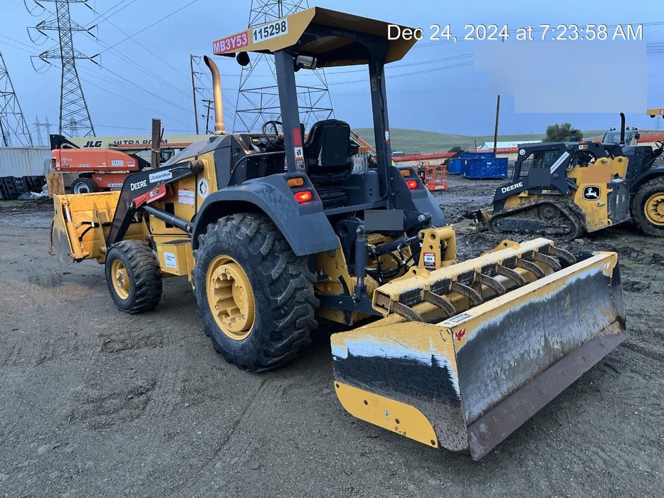 2020 JOHN DEERE 210LEP