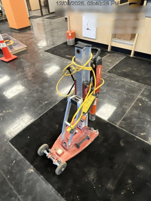 2022 HILTI DD250E