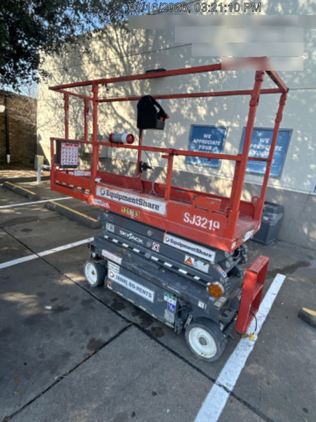 2021 SKYJACK SJ3219