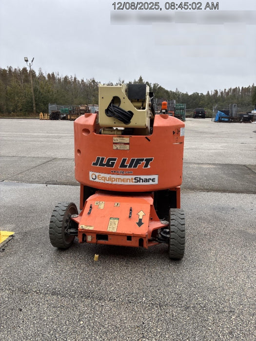 2019 JLG E400AJPN