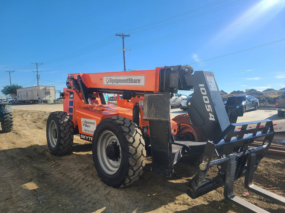 2021 SKYTRAK 10054