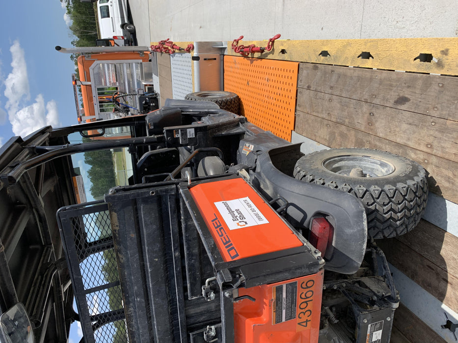 2019 Kubota RTV-X1140W-H 4WD, LED Strobe, Windshield Tempered Glass, Plastic Canopy, Wire Harness Kit, Backup Alarm