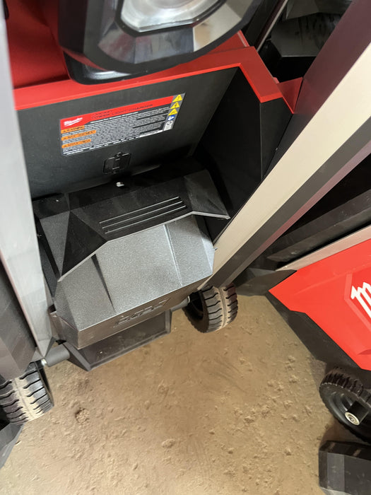 2023 MILWAUKEE MXF041-1XC