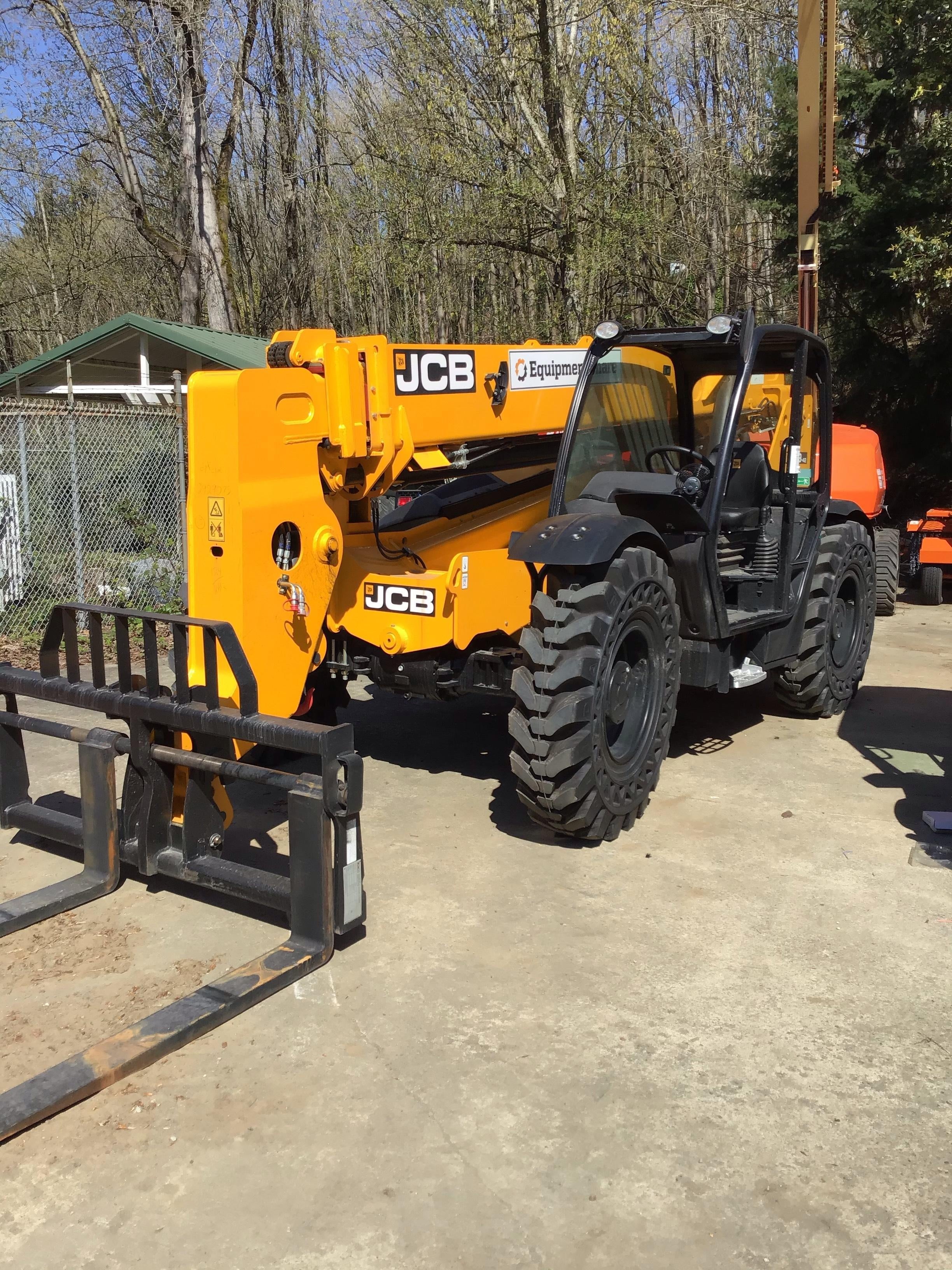 2020 JCB 509-42