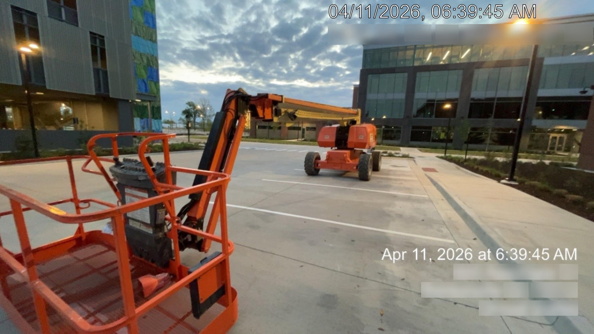2019 JLG 860SJ