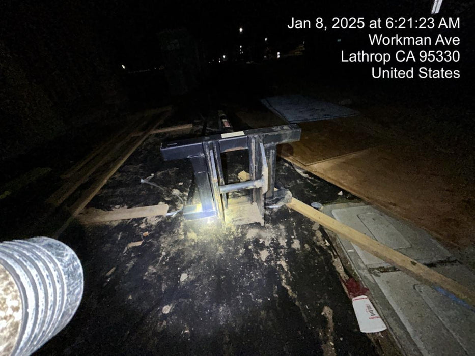 2021 ARROW MATERIAL HANDLING 1000100-12-F