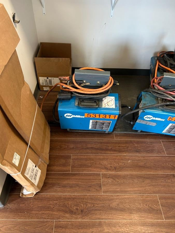 2025 MILLER ELECTRIC CST-282