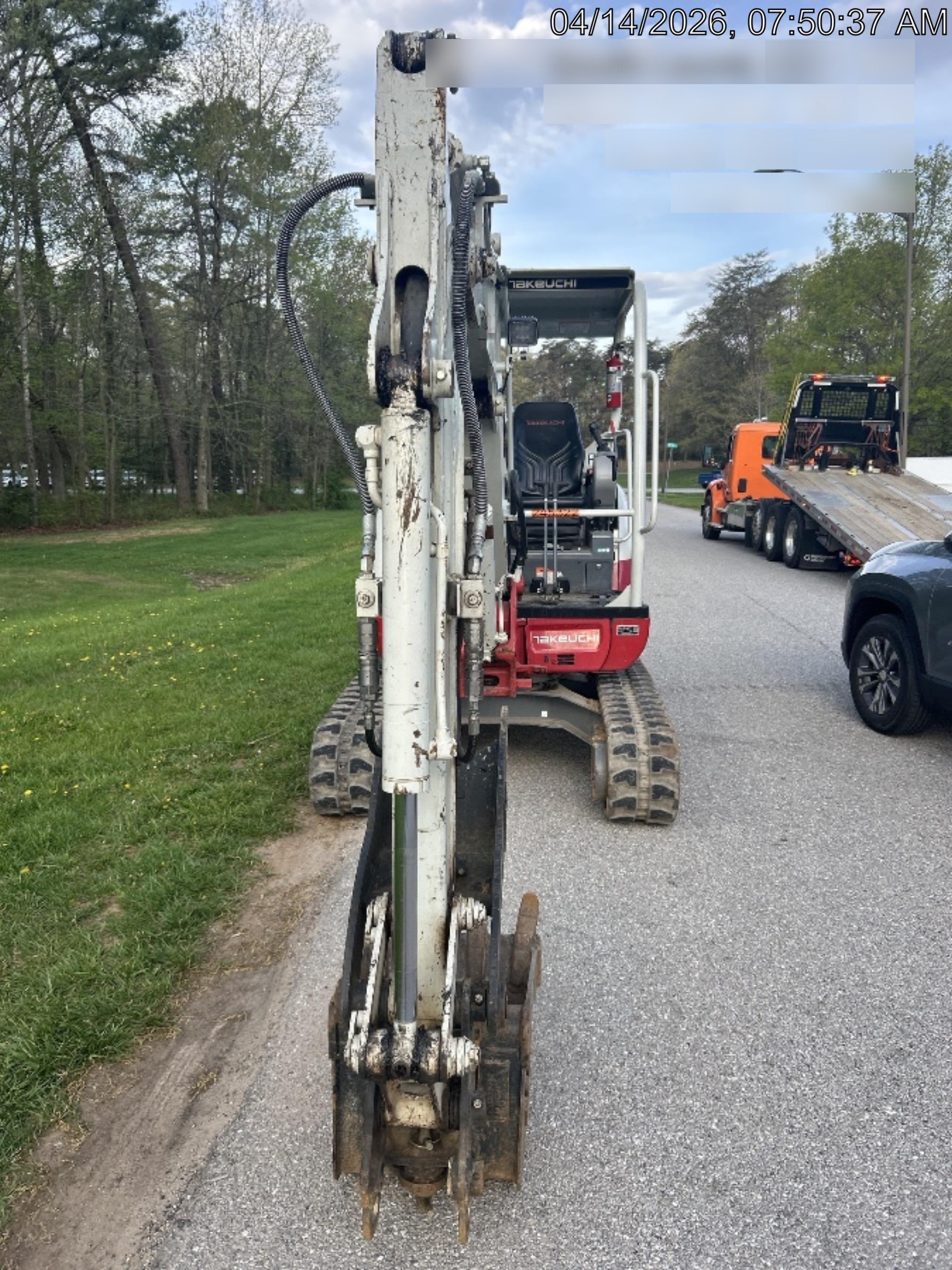 2022 TAKEUCHI TB235-2R