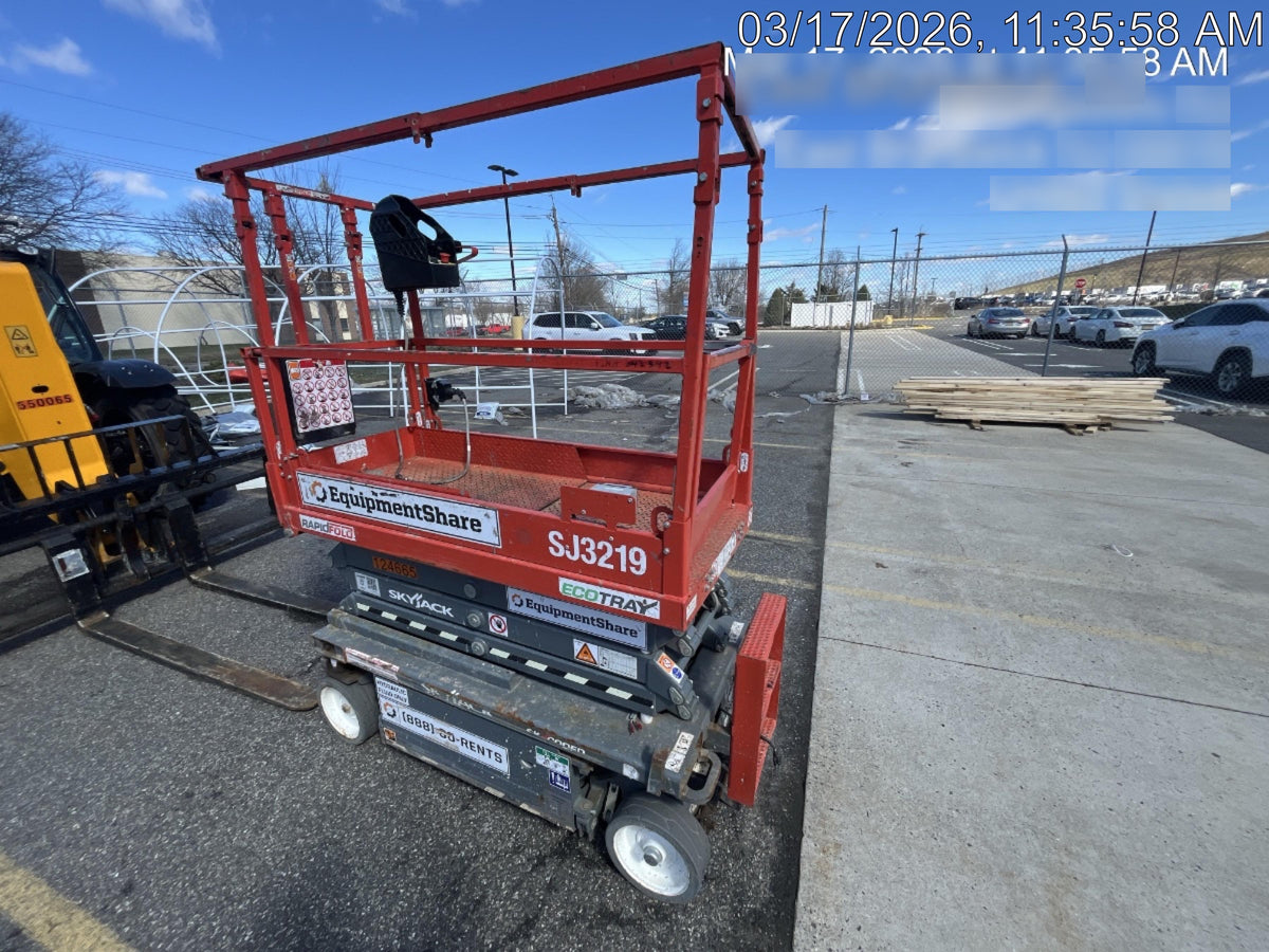 2021 SKYJACK SJ3219