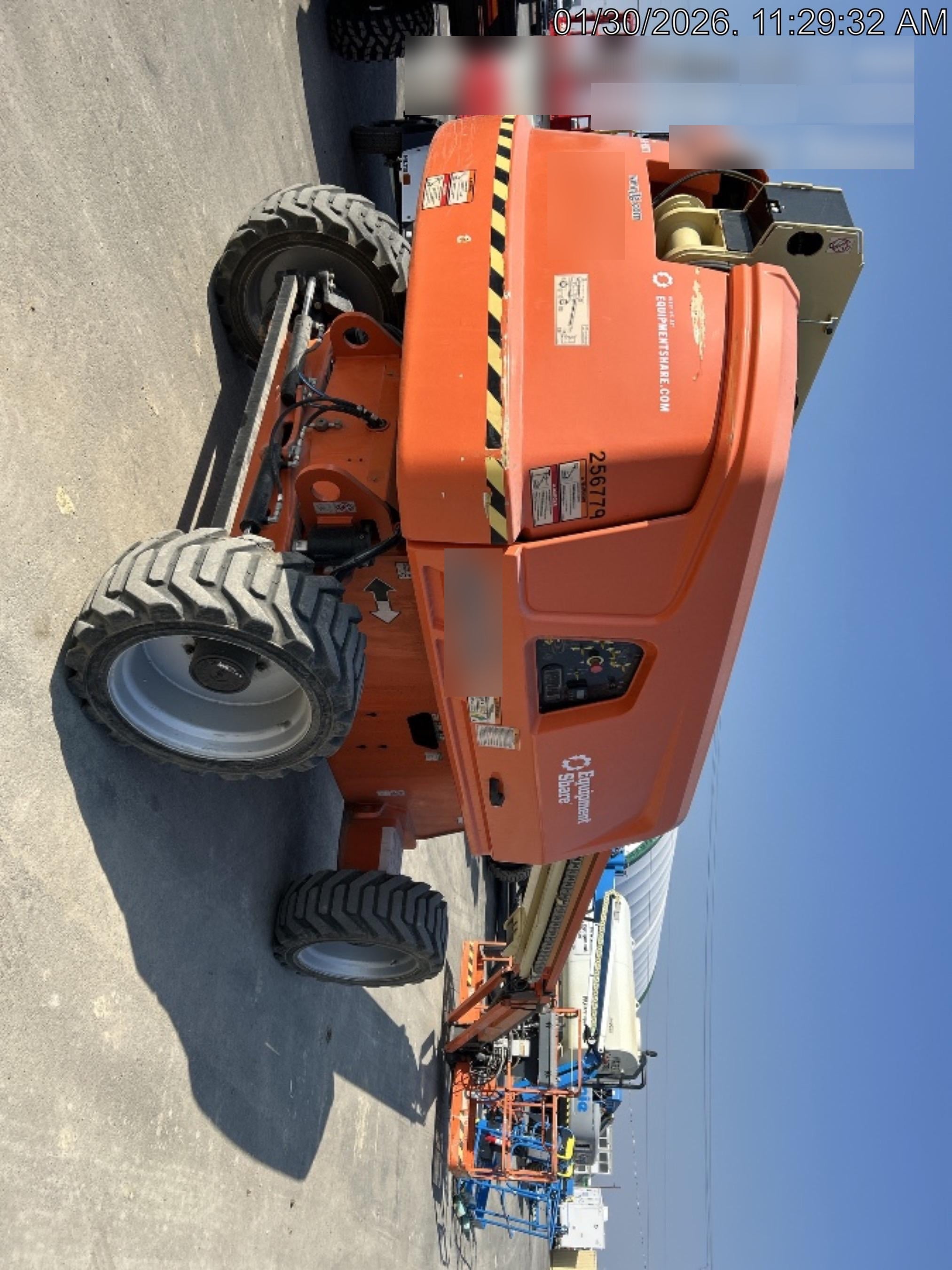 2022 JLG 660SJ