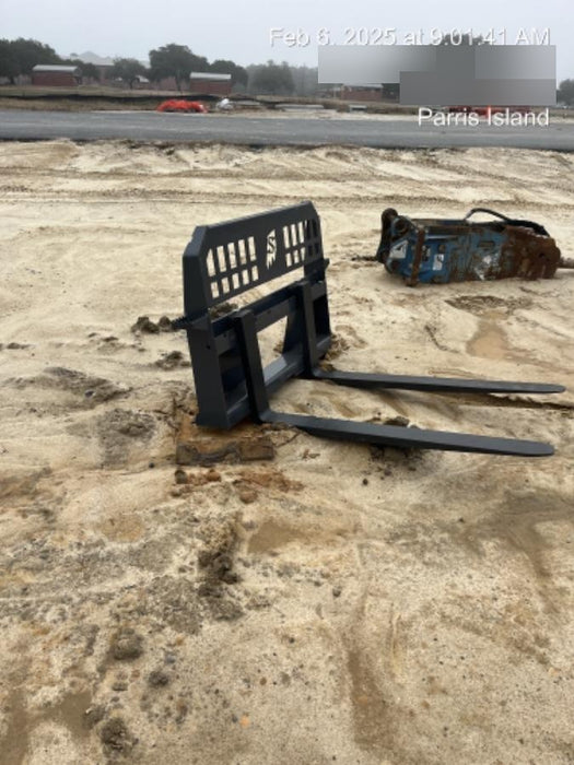 2019 PALADIN 48" Pallet Forks - Paladin