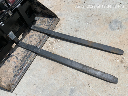 2022 ARROW MATERIAL HANDLING 60" Pallet Forks - Arrow