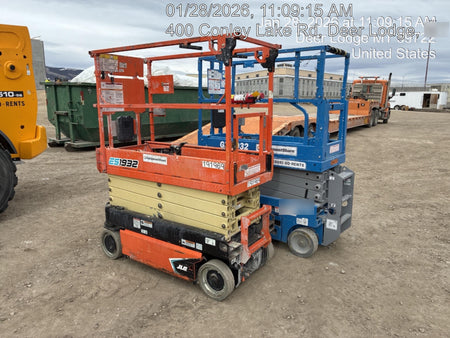 2021 JLG ES1932