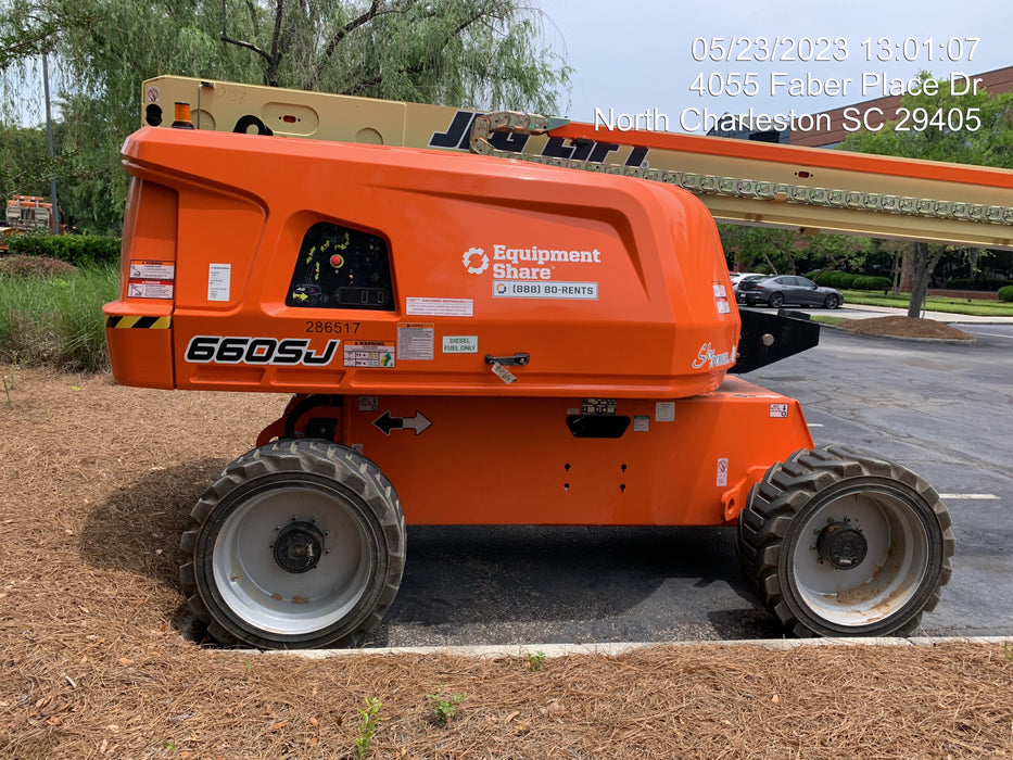 2022 JLG 660SJ
