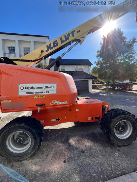 2021 JLG 400S