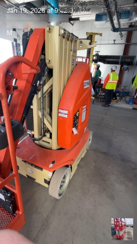 2022 JLG 26E