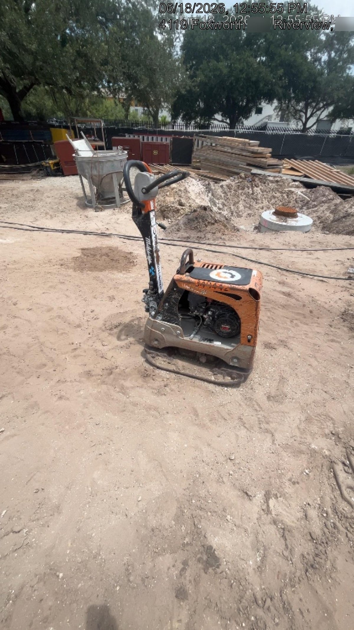 2023 Multiquip MV308GH Honda GX270, 18" Plate, Tachometer