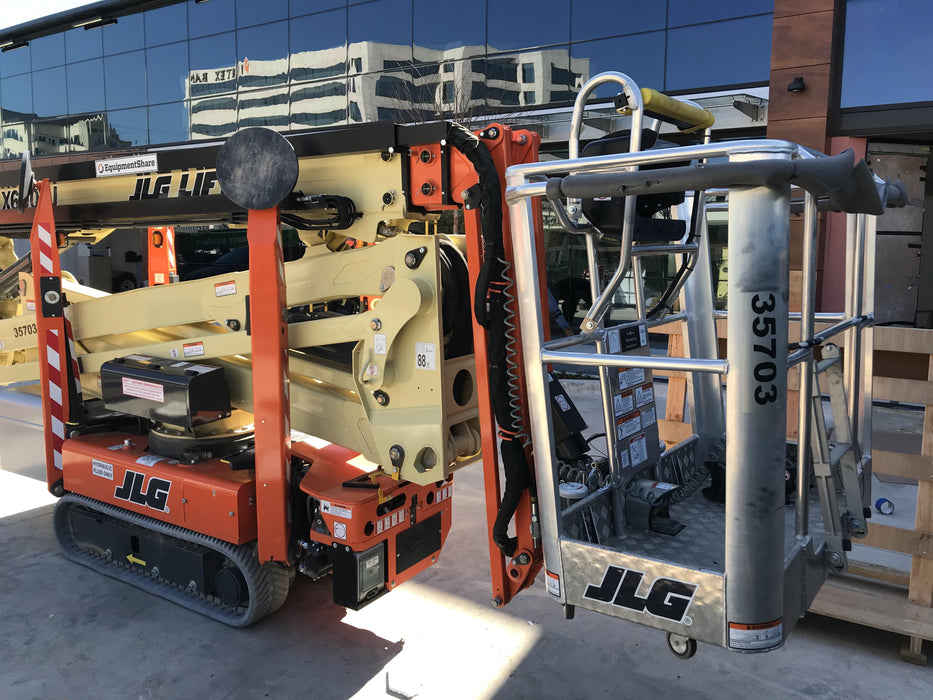 2019 JLG X600AJ