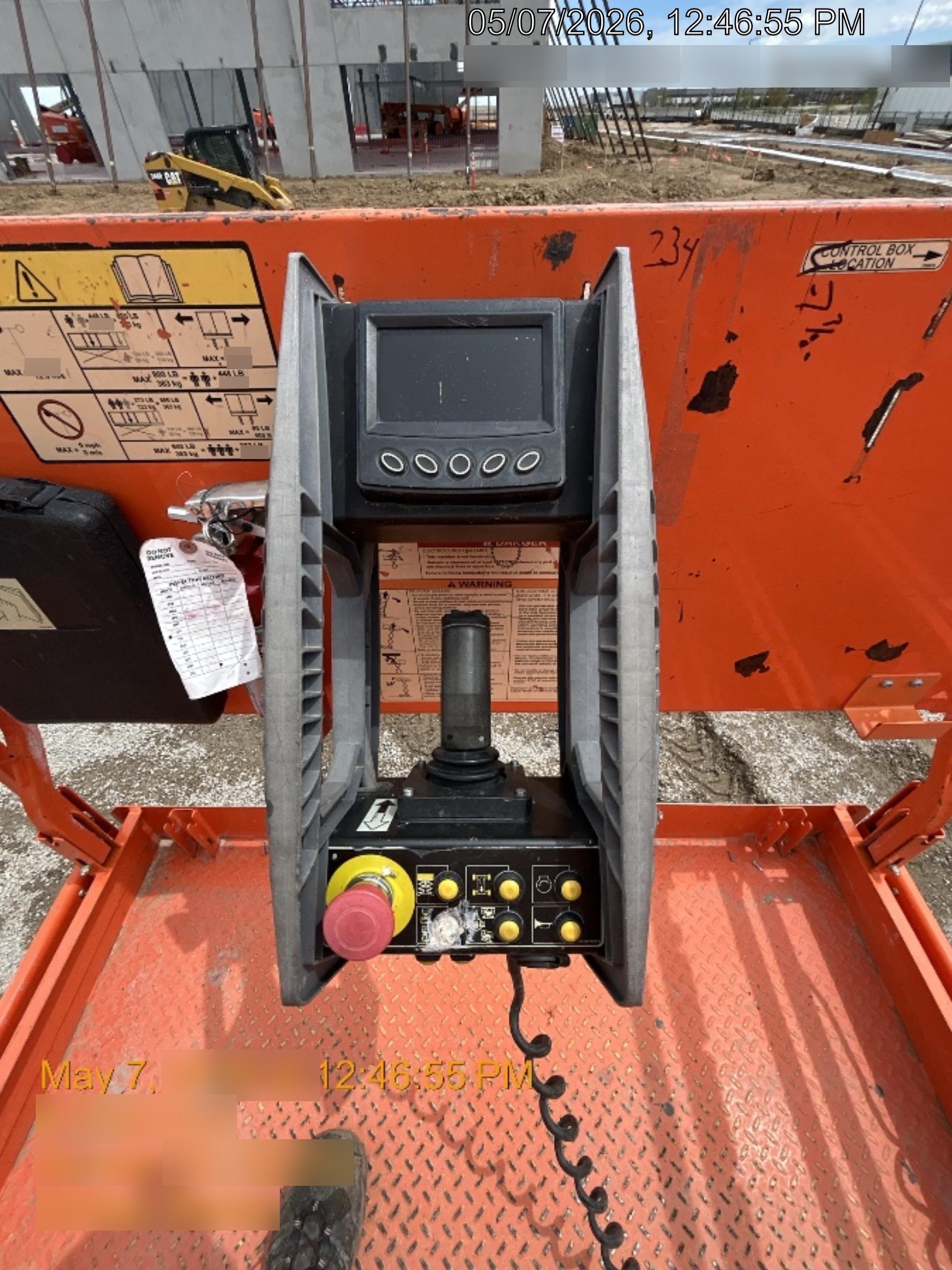 2022 JLG RT4069