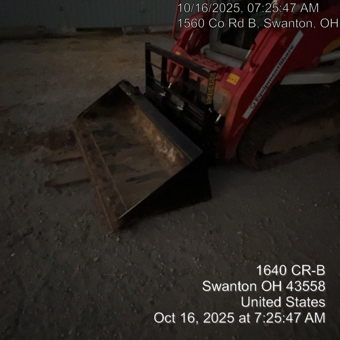 2025 ARROW MATERIAL HANDLING 48" Pallet Forks - Arrow