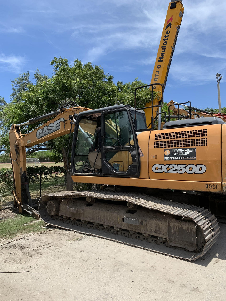2016 CASE CX250D