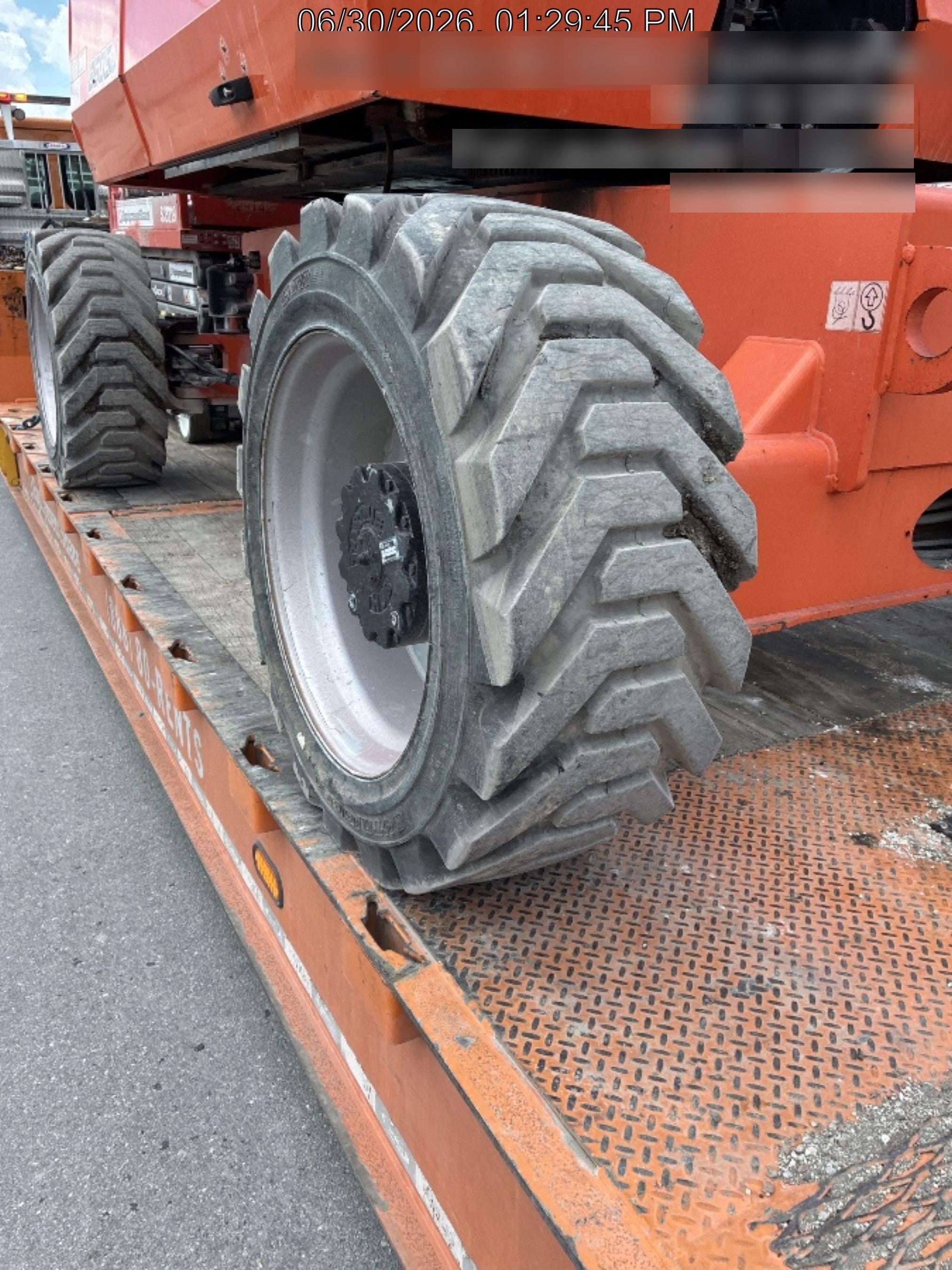 2023 JLG 860SJ