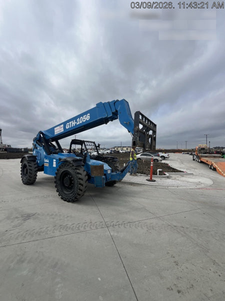 2017 GENIE GTH-1056