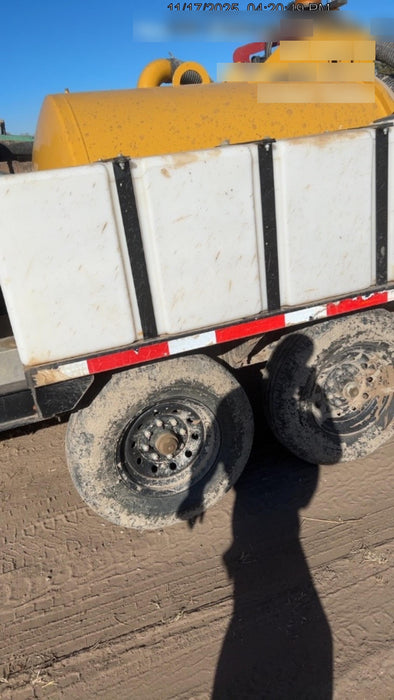 2022 Vac-Tron LP573XDT T4 Koehler Diesel Engine, 500 Gallon Debris Tank, x2 100 Gallon Water Tanks