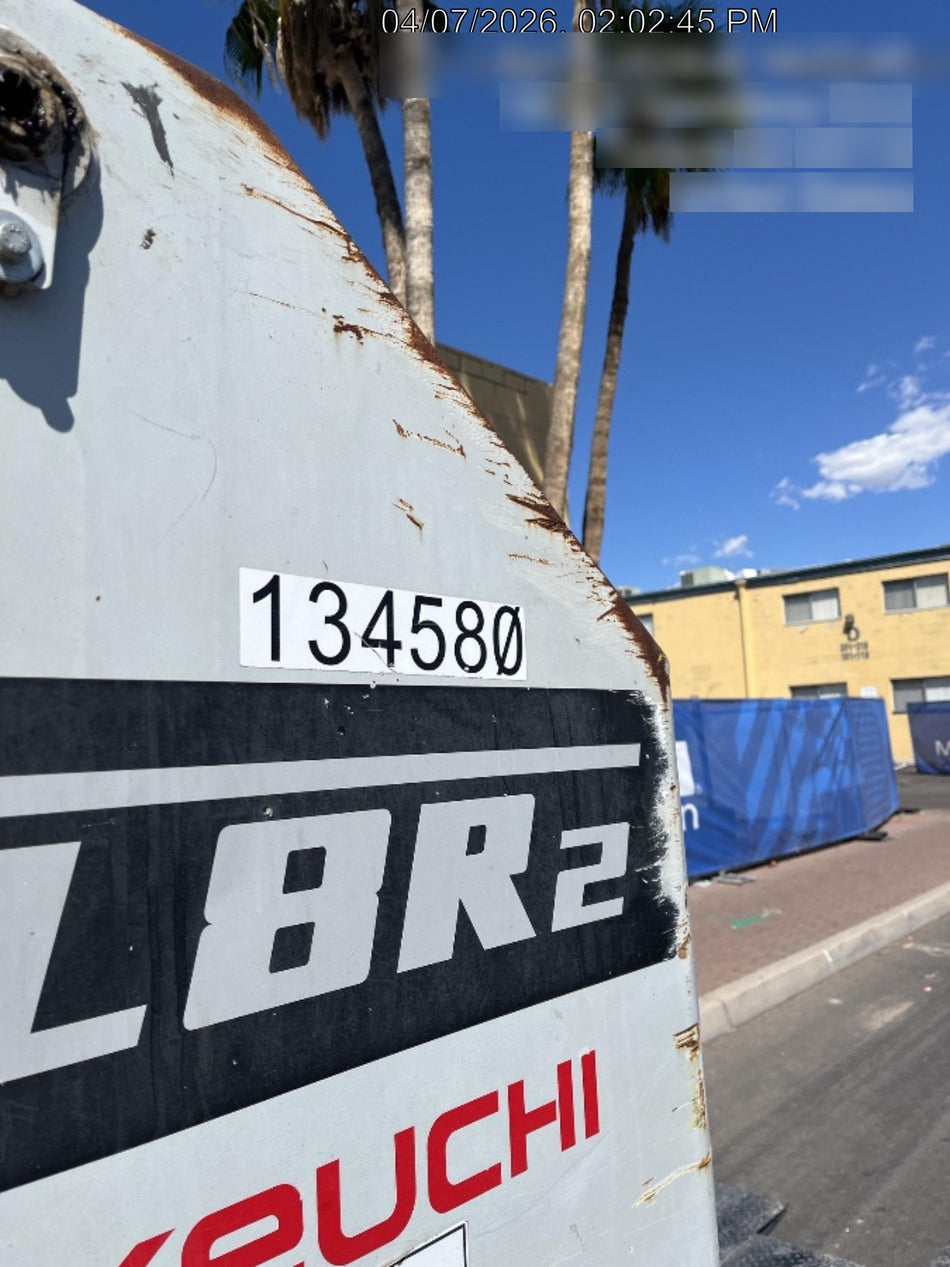 2021 TAKEUCHI TL8R2-R