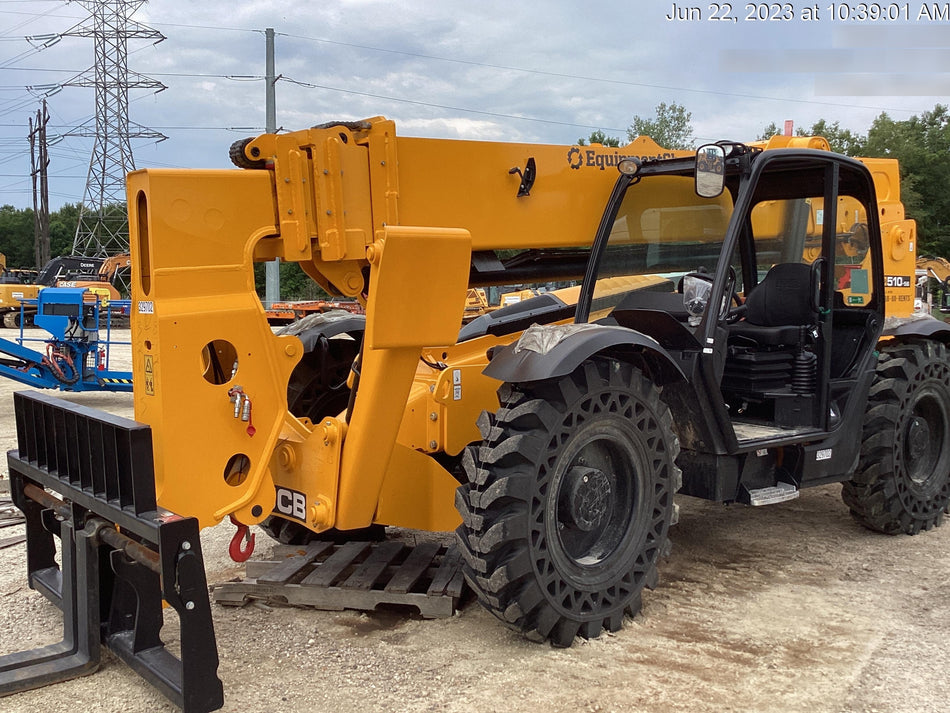 2023 JCB 510-56