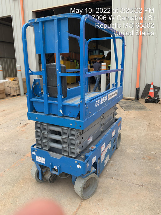 2019 Genie GS-1930 Fixed Rails with Chain Entry