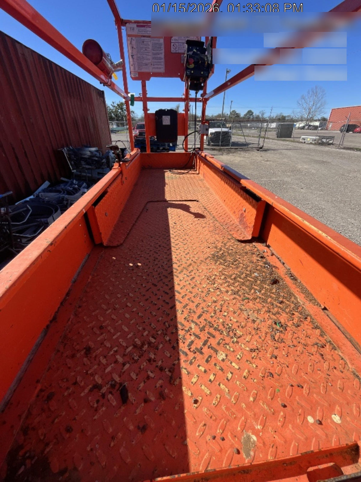 2023 JLG ES2632