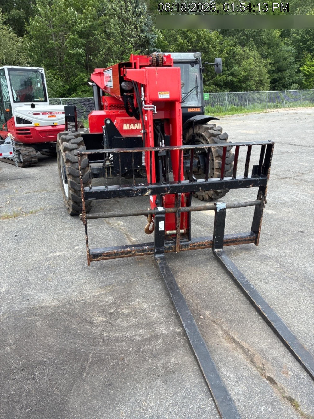 2022 MANITOU MTA8044