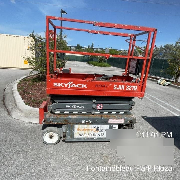 2018 SKYJACK SJIII-3219