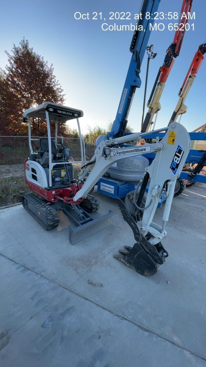 2022 TAKEUCHI TB20e