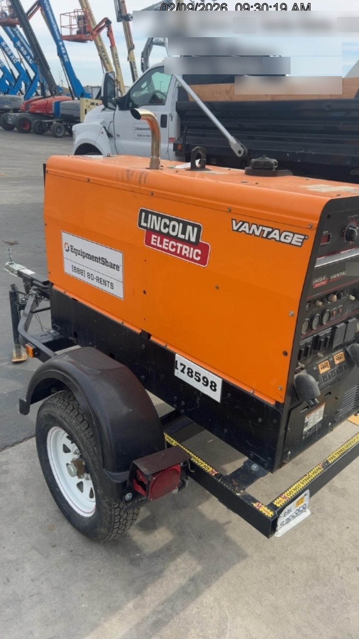 2021 Lincoln Electric Vantage 322 Vantage 322 Ready Pak 3 w/ Decals, ORANGE (includes trailer, cable rack, fender light kit) NO Telematics